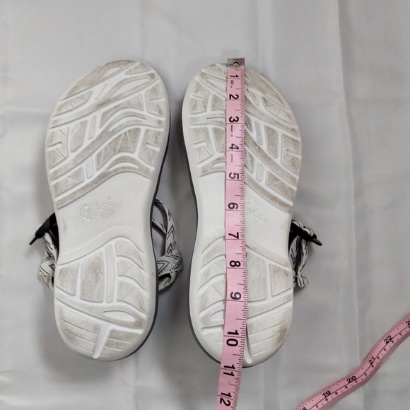 Viakix Hiking Sandals - Picture 10 of 11